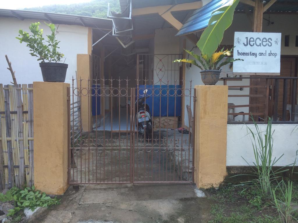 Jeges Homestay Senggigi Exterior photo